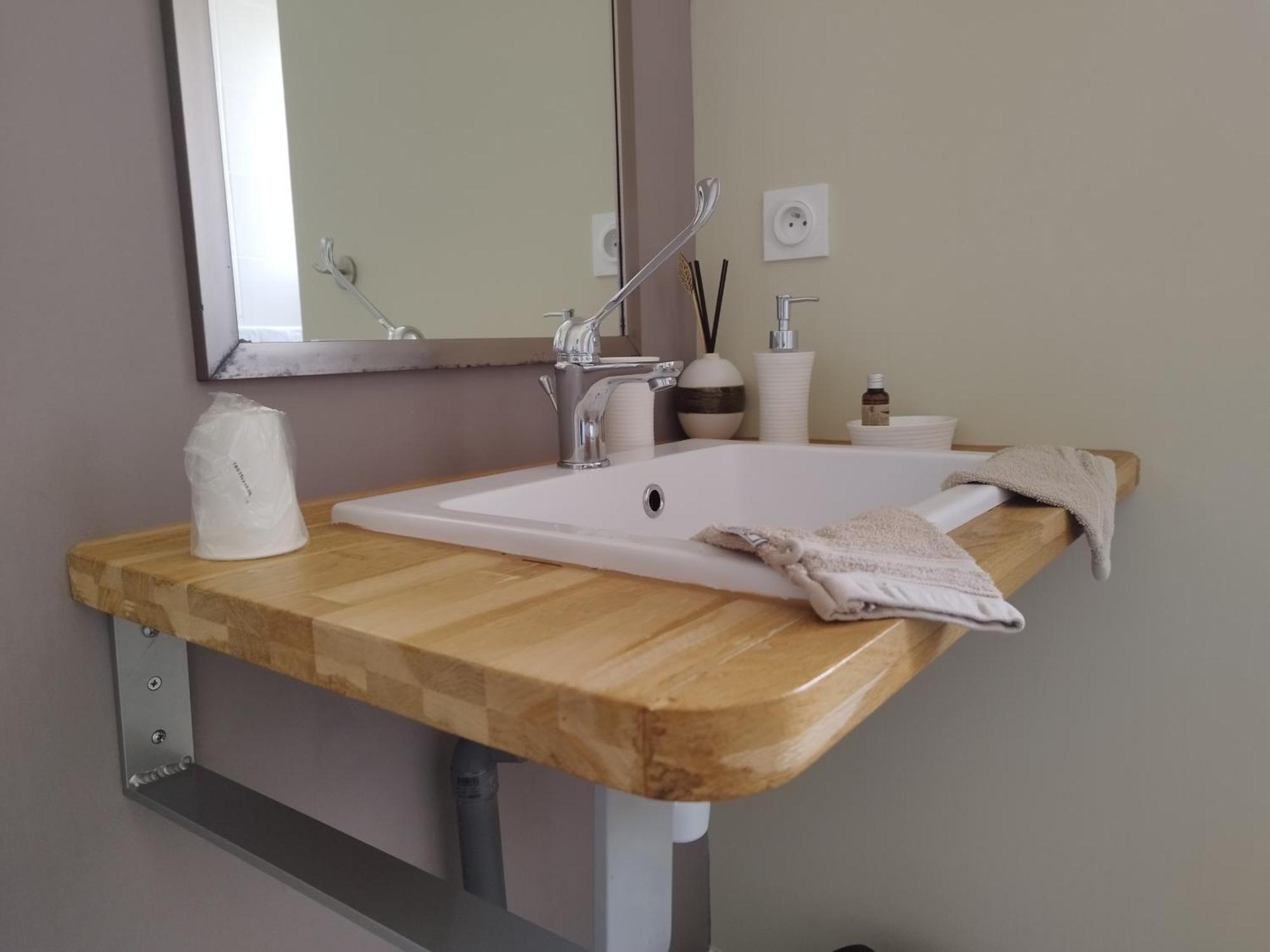 La Sarlamandre, Chambres Et Table D'Hotes Marcillac-Saint-Quentin Eksteriør bilde