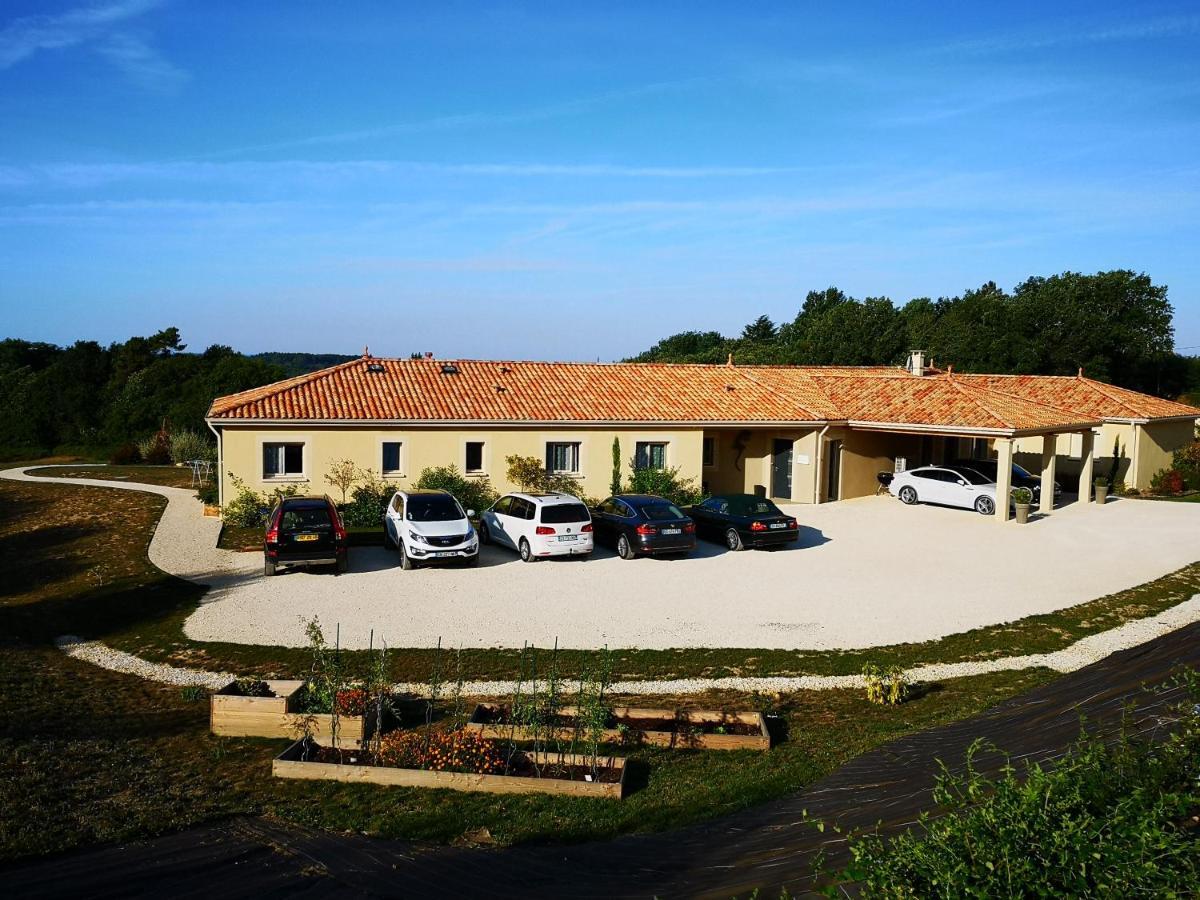 La Sarlamandre, Chambres Et Table D'Hotes Marcillac-Saint-Quentin Eksteriør bilde